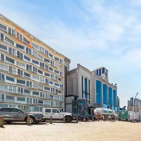 Apartmán Stylish Seafront , Cleaning Included Blankenberge